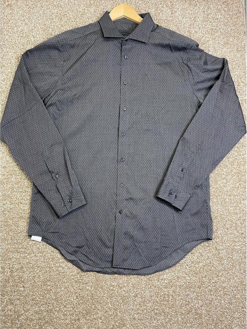 Calvin Klein Men’s Long Sleeve Dress Shirt 17 36/37 Large